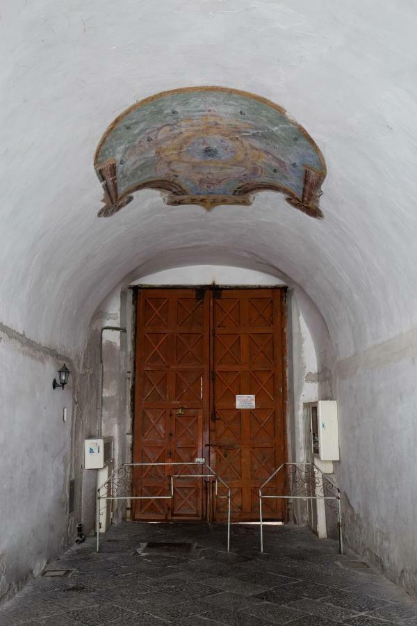 B&B Luxury Scacciaventi กาวา เด ตีร์เรนี ภายนอก รูปภาพ